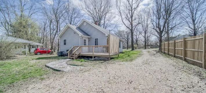 Cozy Cottage on Historic Route 66, Minutes Away from Wineries & Restaurants. Hotels in Phelps County