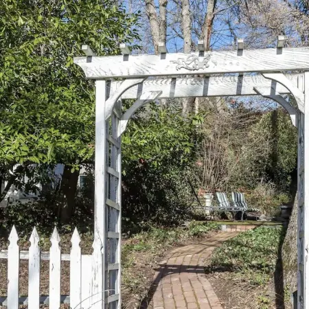 Broad Street Studio-LOCATION! walk to town