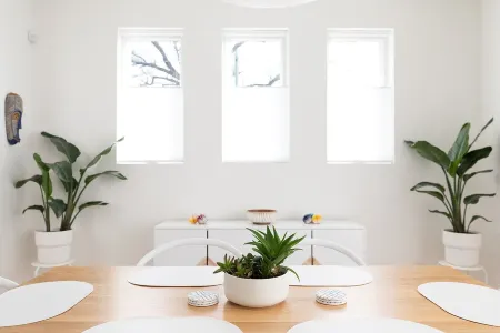 Bright Modernist City-Escape