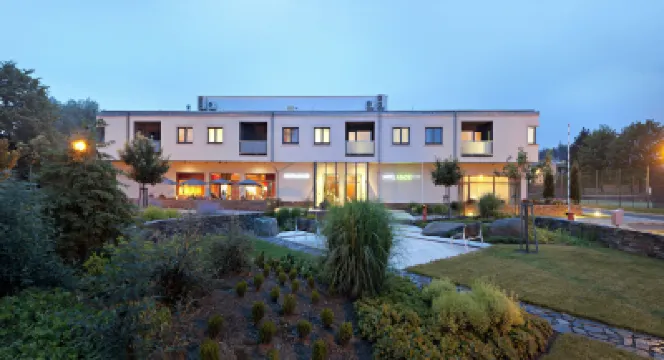 Wellness Hotel ABÁCIE Ξενοδοχεία στην πόλη 