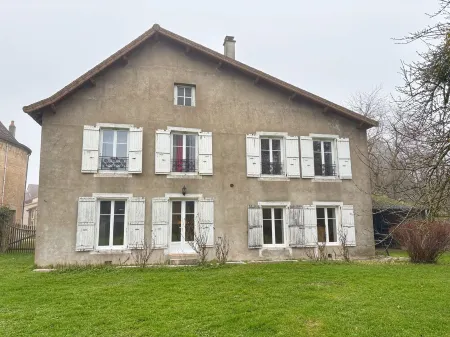 Detached house ideal for stay with family or friends