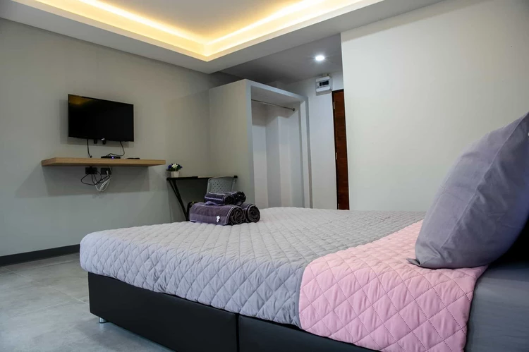 รูปภาพของเดอะริช คลอง 7