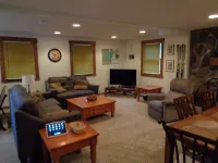 5 br 3.5 bath House at Timberline