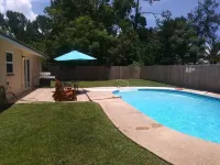 Cozy House in the Heart of Orange Park - Swimmingpools