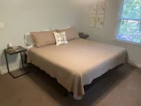 Tranquil Riverside Retreat: 10 Minutes from Downtown Huntsville Hotel a Madison County