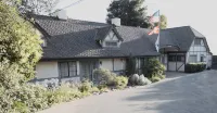Come Be Our Guests at The Solvang Dolphin House "Delfin Huset"