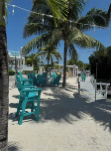 Key Largo, Charming 2-bedroom RV in Calusa Campground