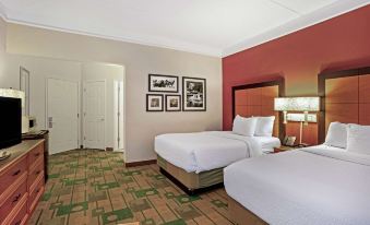 La Quinta Inn & Suites by Wyndham Winston-Salem
