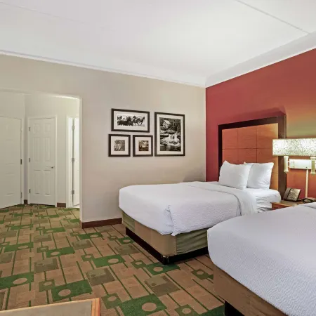 La Quinta Inn & Suites by Wyndham Winston-Salem