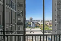 Cozy 1-Bedroom Condo in Downtown Atlanta