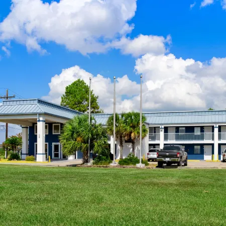 Americas Best Value Inn Gonzales