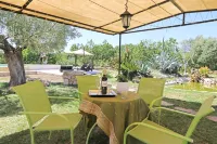 Idyllic finca with mountain views, overflow pool, peaceful natural surroundings