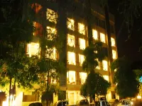 Shantai Hotel Hotel berhampiran Shaniwar Wada