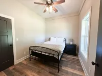 Barndo on the Barren