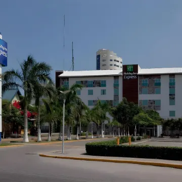 Holiday Inn Express VILLAHERMOSA TABASCO 2000 by IHG
