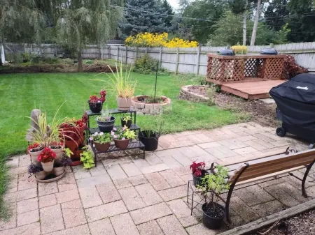 Modern 3 Bedroom Home McHenry Dogs Welcome Near Hospital Golf Ski Nearby