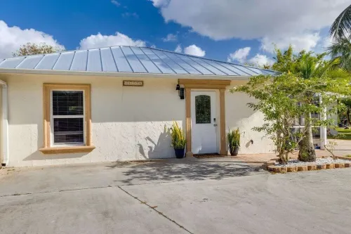 Pool Paradise Duplex 2 bedroom home