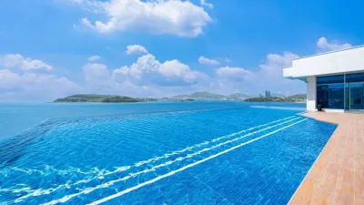 Stone Island Pool Villa Hotel in zona Maritime & Fisheries Science Museum