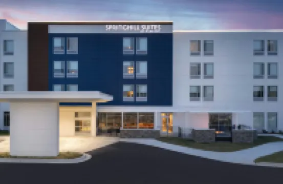 SpringHill Suites by Marriott Lexington Frankfort - parking