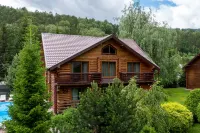 Usadba Sarzhevskih Hotel Dom Perevertysh附近的飯店