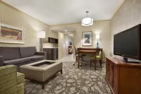 Embassy Suites by Hilton San Antonio Airport Отели рядом с достопримечательностью «Университет Инкарнейт Уорд в Северо-Запад Сентер»