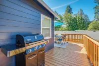 Entertainment Haven / Pool Table