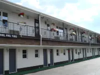 Motor Court Motel Hotels near Bell