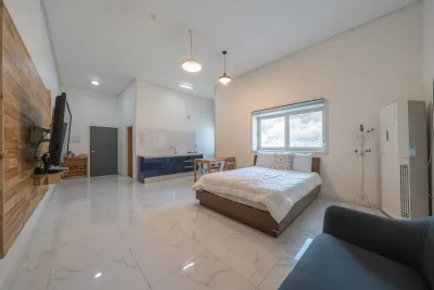 Gapyeong Maison de Patio Pension (Valley, Netflix)