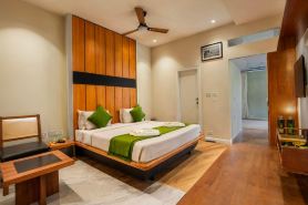 Park Signature Hotels - Royal Benza
