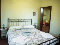 Holiday Home in Paciano with Swimming Pool Terrace Billiards