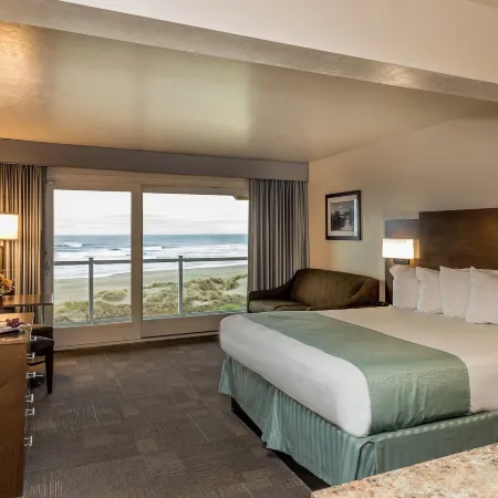Driftwood Shores Resort