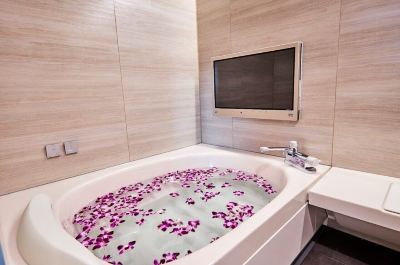 ファミリーダブルルーム(ベッドルーム4室)(禁煙) ホテルバリアンリゾート新宿グランピング店 - 大人限定の写真