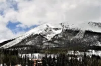 Forest Park 3 Bed 4 Bath Townhome Hotels in Silverthorne