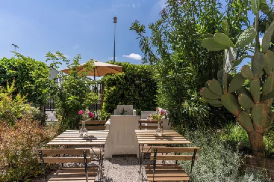 AwesHome Villa Tower