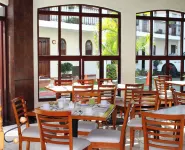 Hotel Las Palomas - พร้อมอาหารเช้า