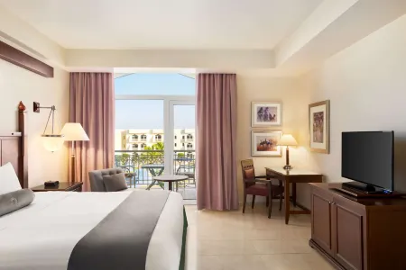 Wyndham Garden Salalah Mirbat Отели в г. Мирбат