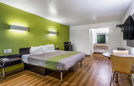 得克薩斯北部聖馬科斯6號汽車旅館