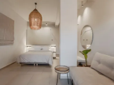 Amal Kythnos Suites Hotels in Kythnos