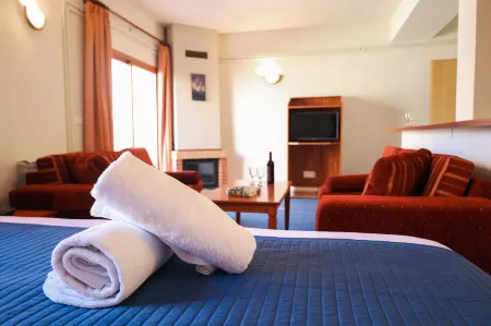 L'Escale du Mzaar Отели в г. Kfardebian