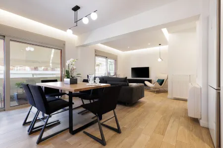 A Luxury Retreat in Corfu Town by Konnect Отели рядом с достопримечательностью «Вилла Мон Репо»