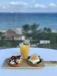Singular Dream Beach Residences - Breakfast