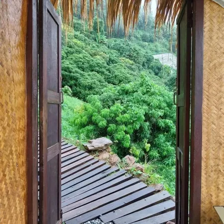 Mon Lom Nao Homestay