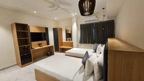 Emerald Urban Comforts Отели в г. Майсур