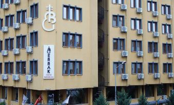 Berrak Otel