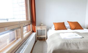 2Ndhomes Premium Apt w Sauna & Balcony