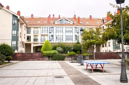 Luxury Singular Apartments Green Отели рядом с достопримечательностью «Miradoiro Costa Vella»