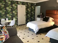 Modern Goldfields Apartments Hotels in Virginia