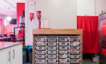 Red Nest Hostel
