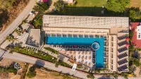 L Hotel Sarigerme Отели в г. Sarigerme Mahallesi