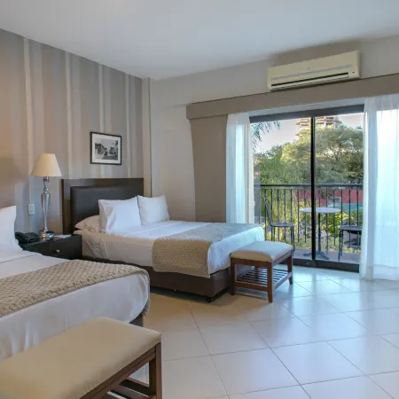 Las Lomas Casa Hotel
